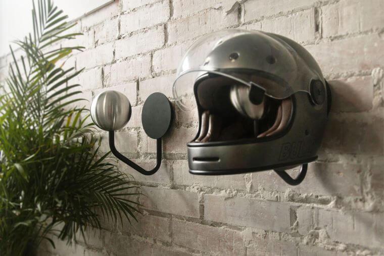 Motorradhelm Halterung | Häng deinen Helm an die Wand